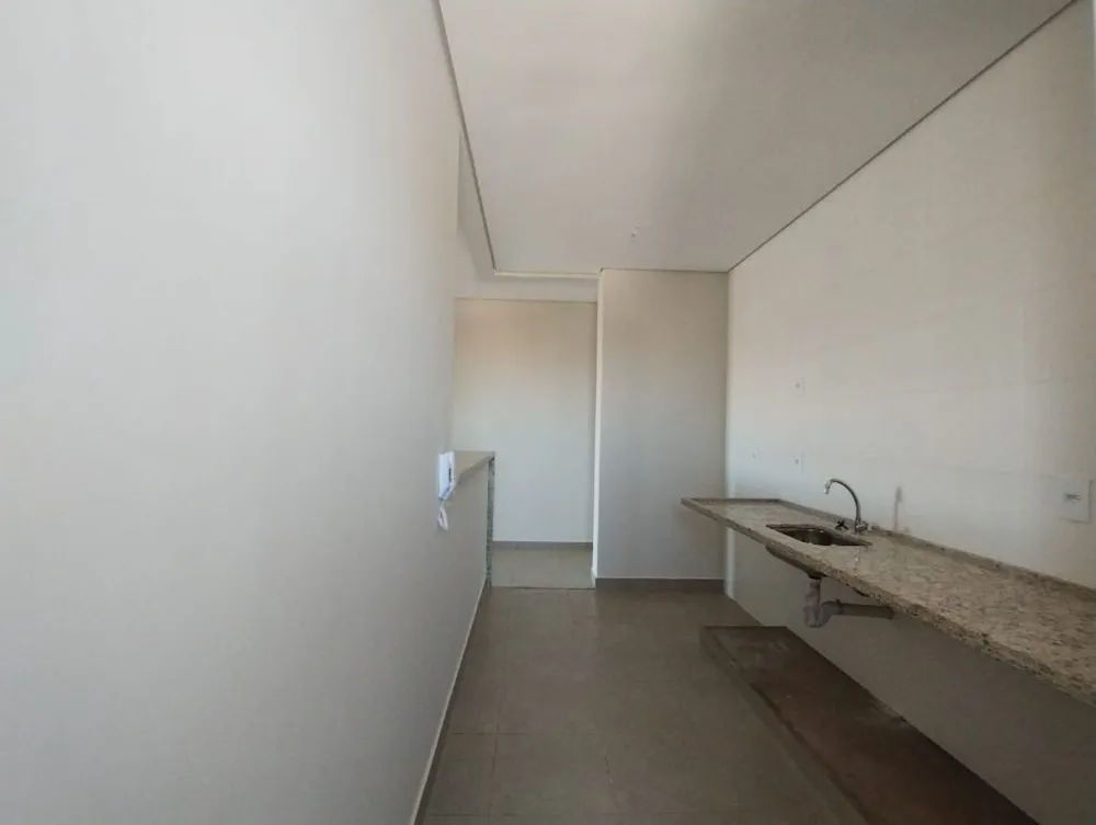 Apartamento, 2 quartos, 70 m² - Foto 2
