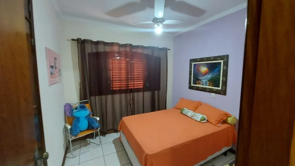 Casa, 3 quartos, 171 m² - Foto 1
