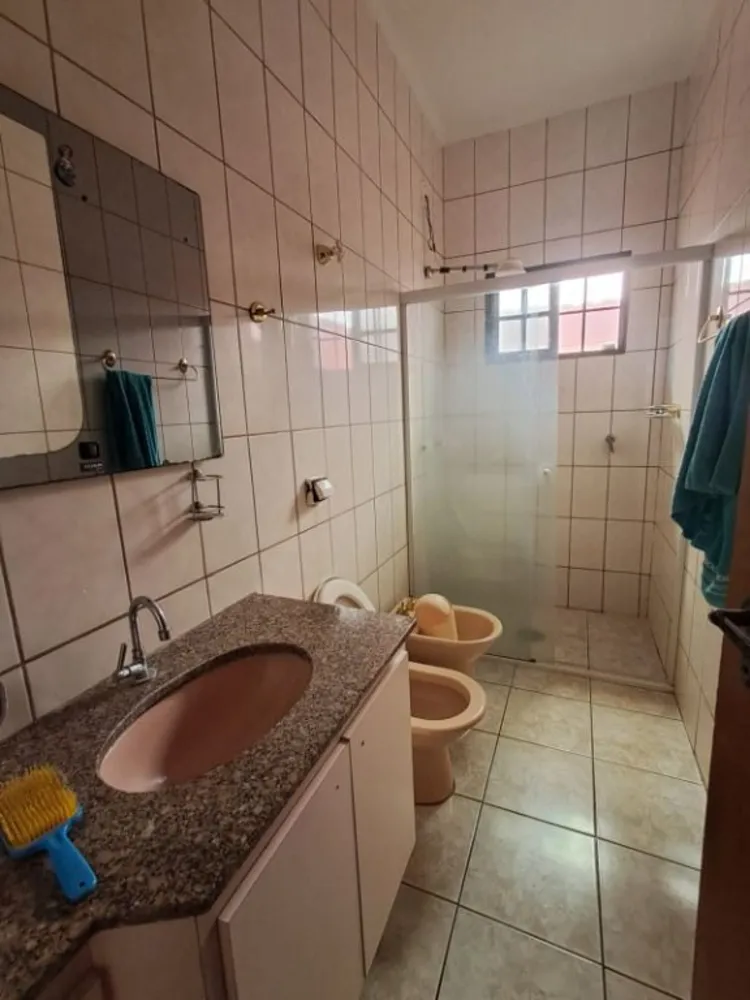Casa, 3 quartos, 250 m² - Foto 9