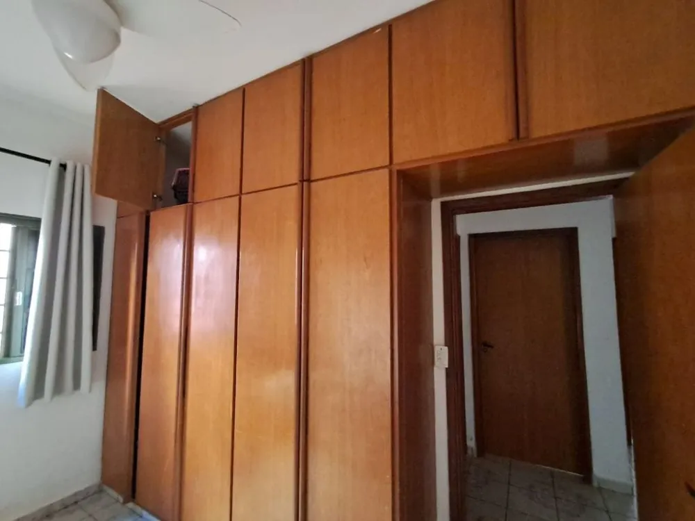 Casa, 3 quartos, 250 m² - Foto 3