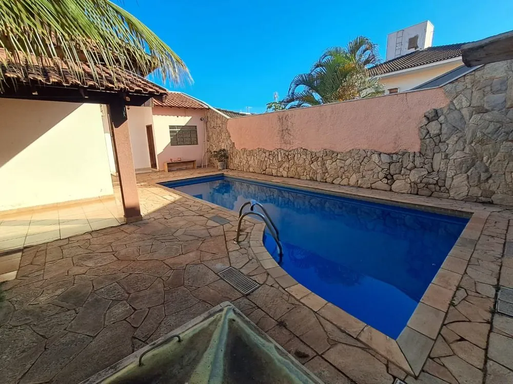 Casa, 3 quartos, 250 m² - Foto 12