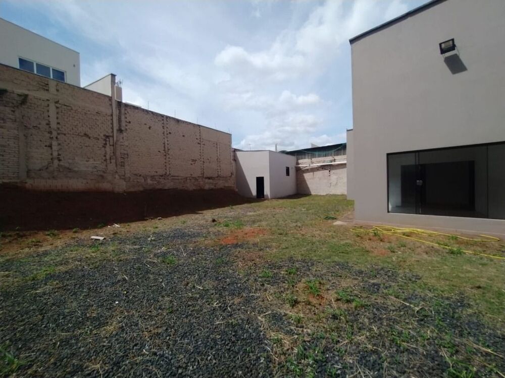 Prédio Inteiro à venda e aluguel, 639m² - Foto 2