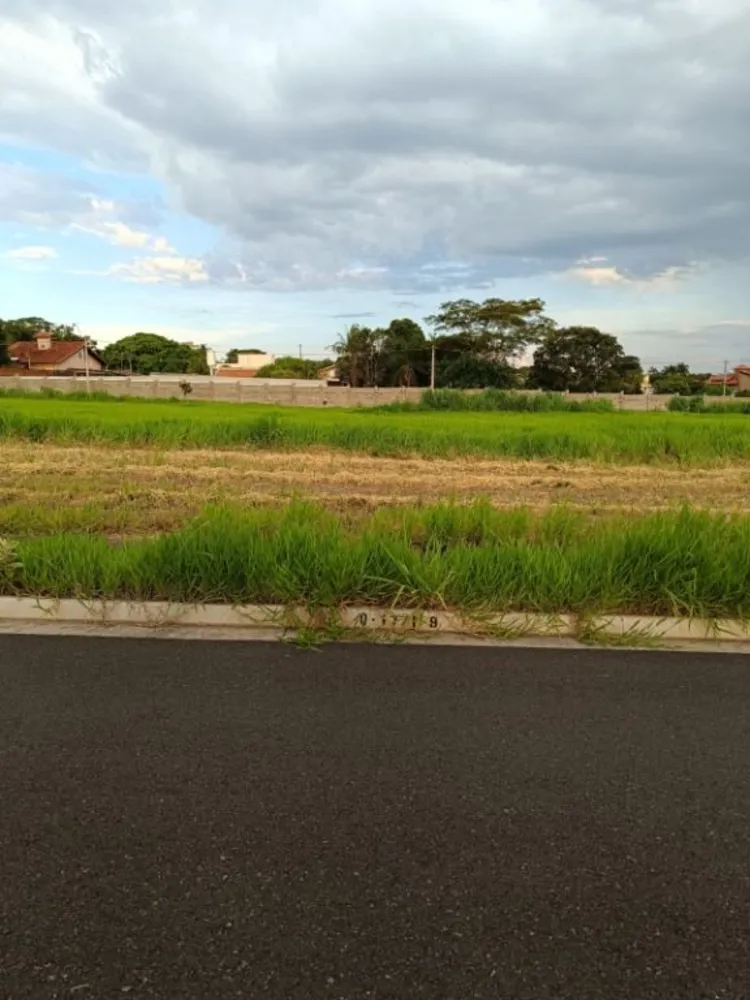 Loteamento e Condomínio, 405 m² - Foto 1