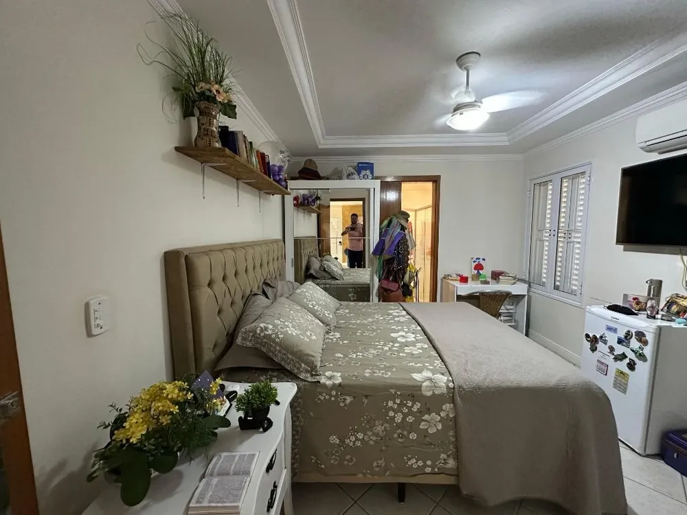 Casa, 5 quartos, 372 m² - Foto 3