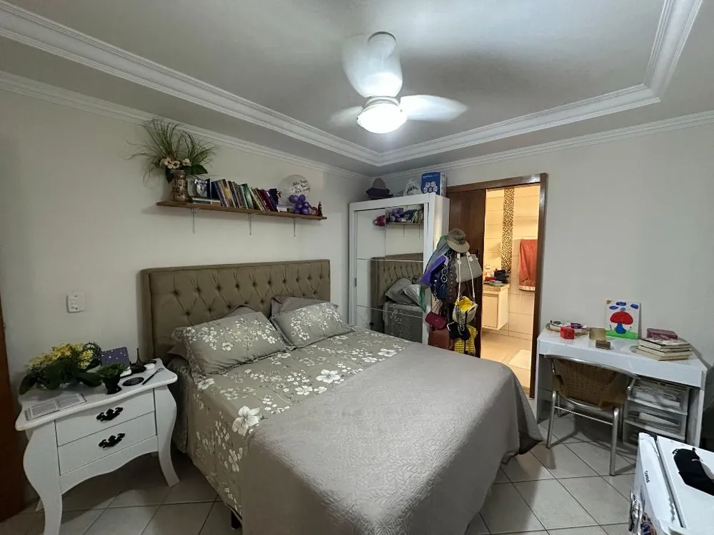 Casa, 5 quartos, 372 m² - Foto 2