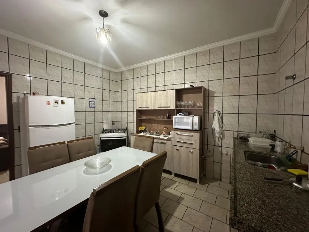 Casa, 3 quartos, 158 m² - Foto 4