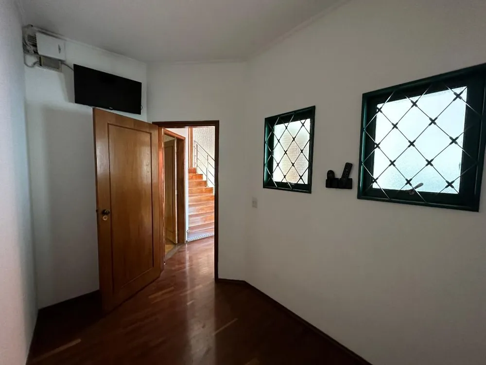 Casa, 3 quartos, 400 m² - Foto 2