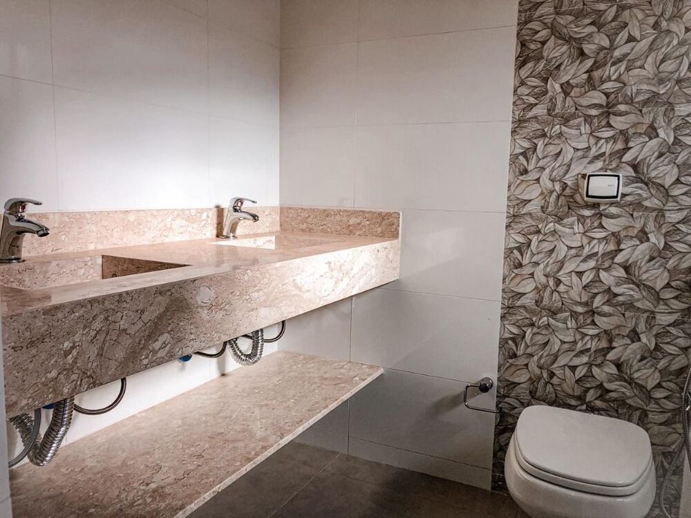 Casa de Condomínio à venda com 3 quartos, 224m² - Foto 3