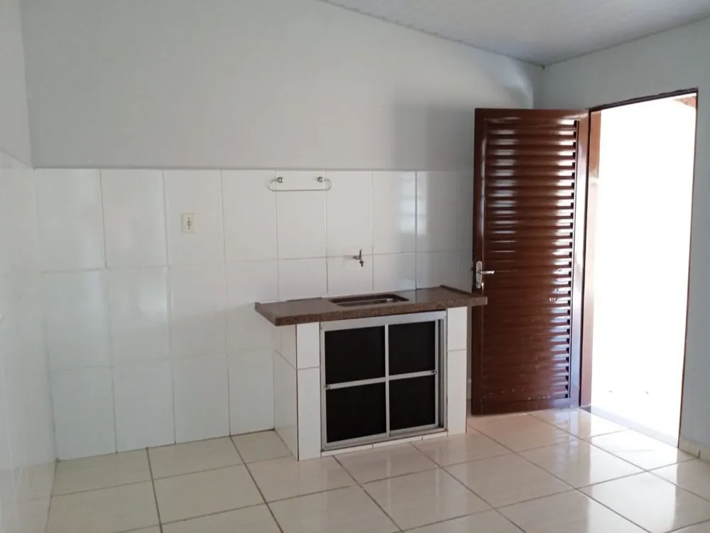 Casa, 2 quartos, 160 m² - Foto 3