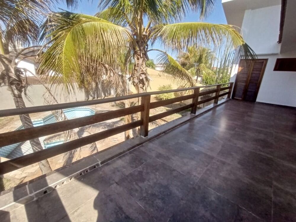 Casa à venda e aluguel com 4 quartos, 450m² - Foto 3