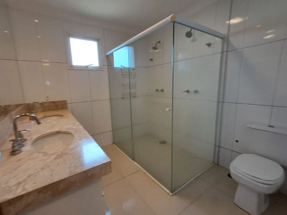 Apartamento para alugar com 3 quartos, 160m² - Foto 3