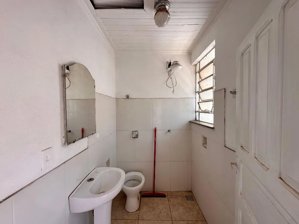 Casa, 7 quartos, 235 m² - Foto 1