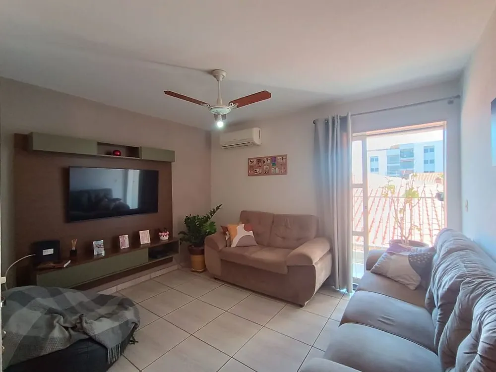 Apartamento, 3 quartos, 100 m² - Foto 1