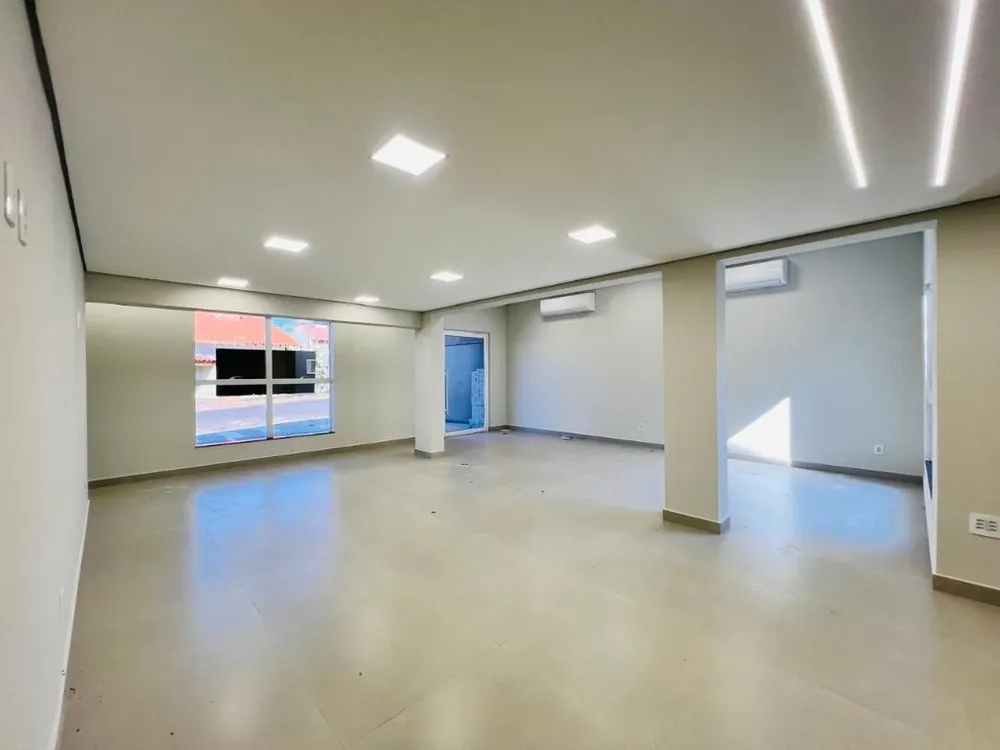 Casa, 327 m² - Foto 2
