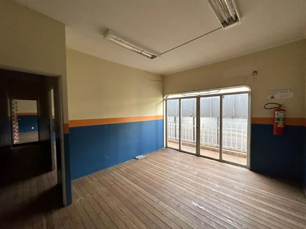 Casa, 343 m² - Foto 2