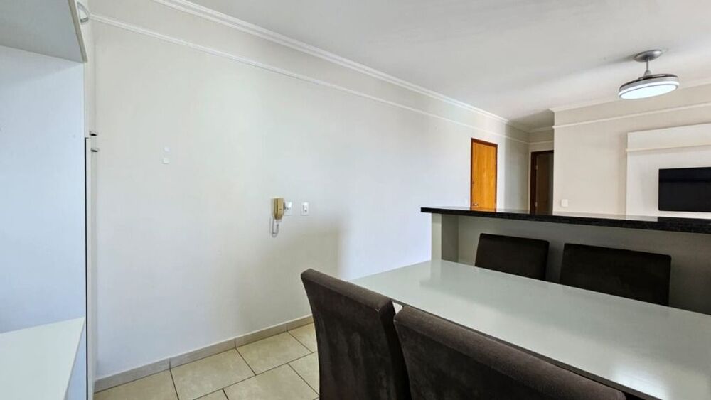 Apartamento para alugar com 1 quarto, 85m² - Foto 1
