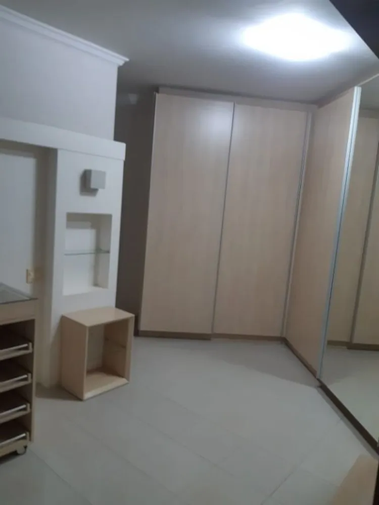 Casa, 3 quartos, 250 m² - Foto 4