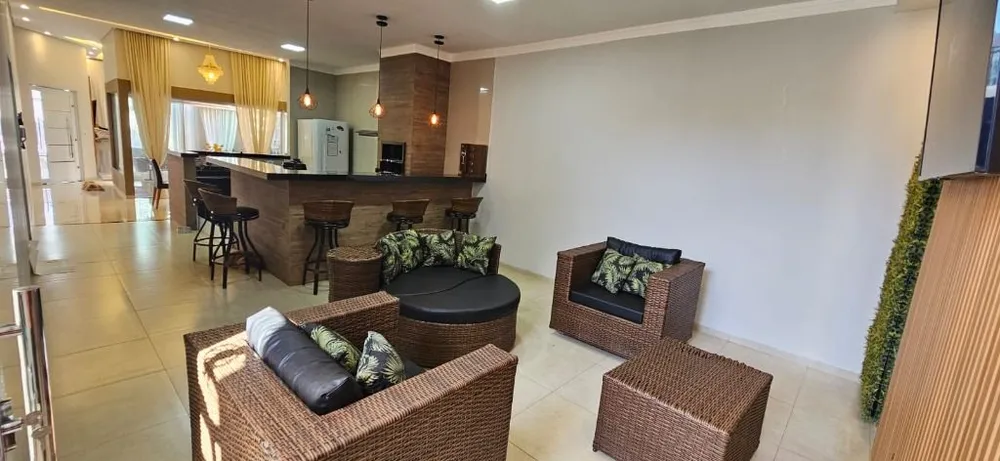 Casa, 3 quartos, 160 m² - Foto 1