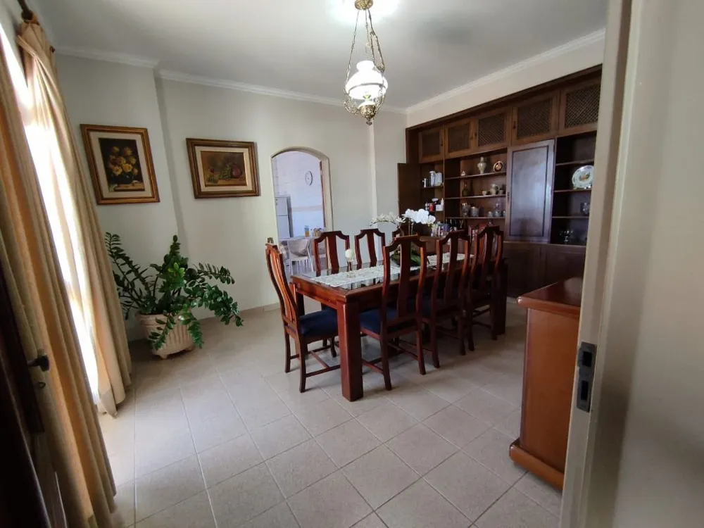 Apartamento, 3 quartos, 300 m² - Foto 1