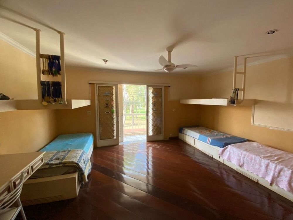 Casa à venda e aluguel com 4 quartos, 600m² - Foto 7