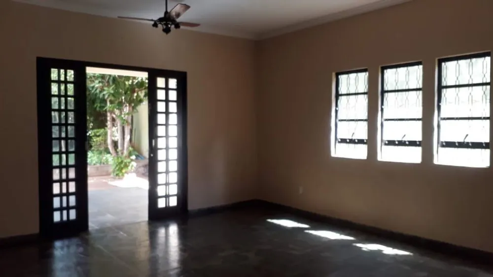 Casa, 3 quartos, 155 m² - Foto 1