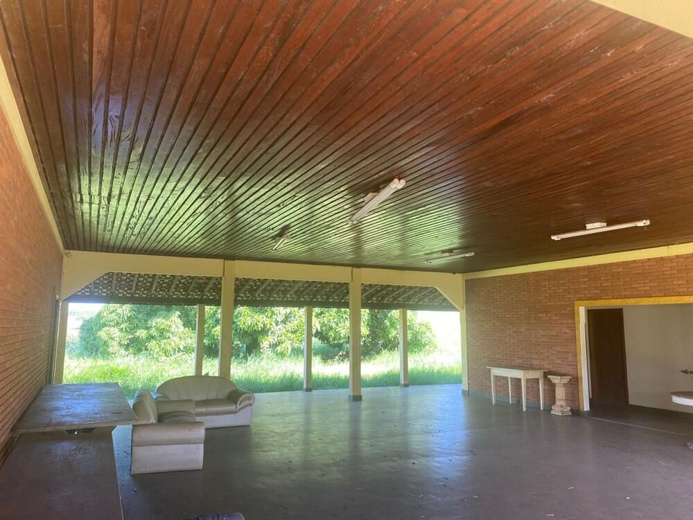 Sítio à venda com 4 quartos, 242000m² - Foto 2