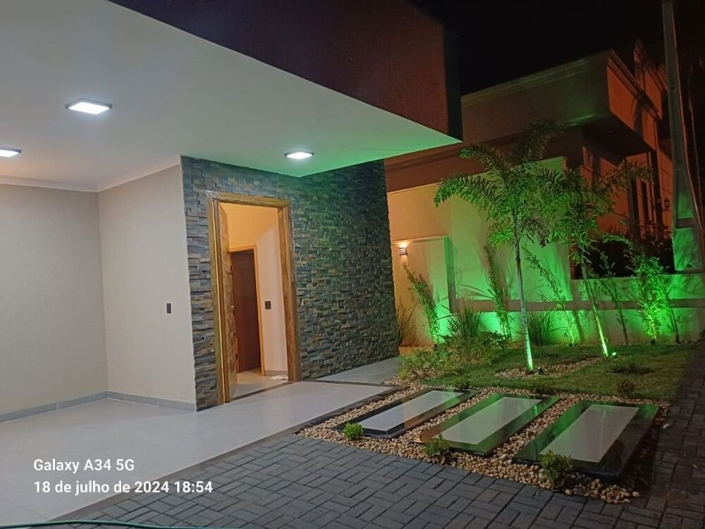 Casa de Condomínio à venda com 3 quartos, 139m² - Foto 1