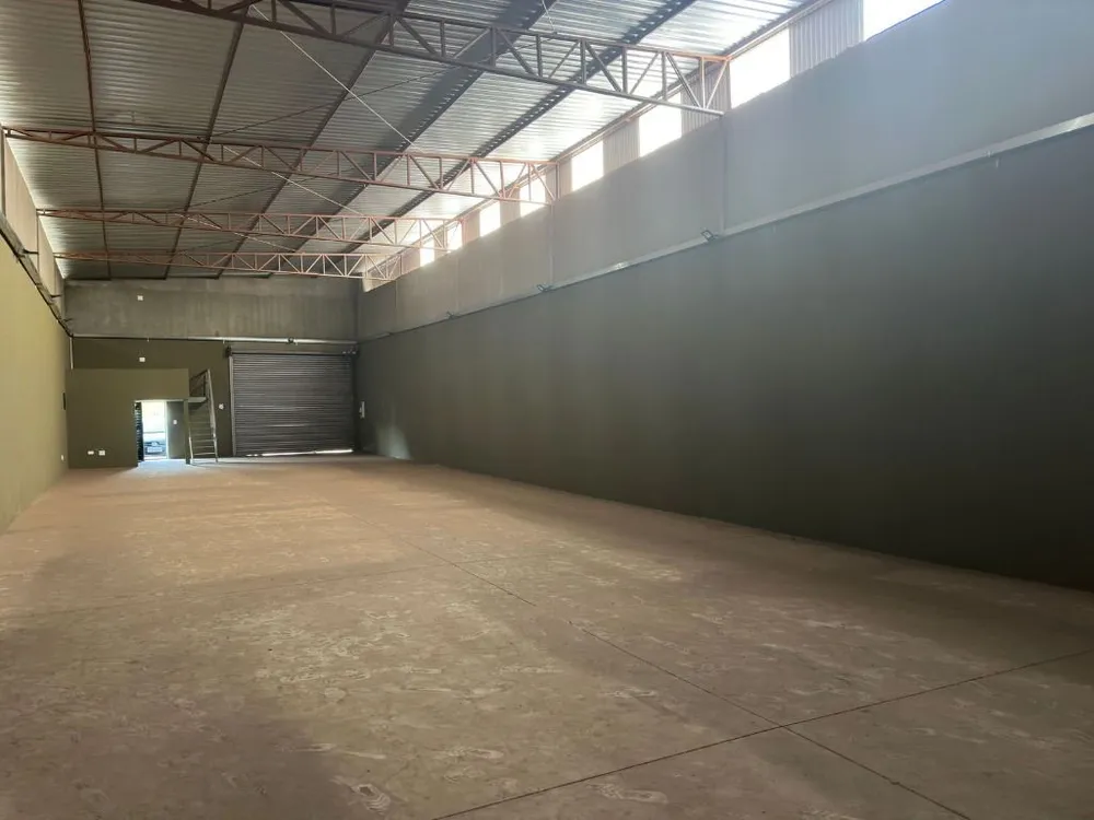 Loja-Salão, 500 m² - Foto 1