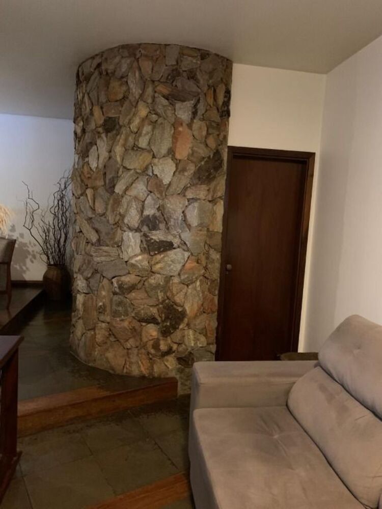 Casa à venda e aluguel com 4 quartos, 370m² - Foto 5