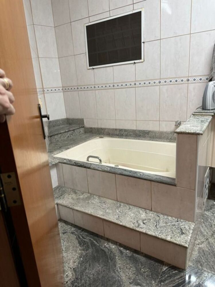 Casa à venda com 5 quartos, 421m² - Foto 13