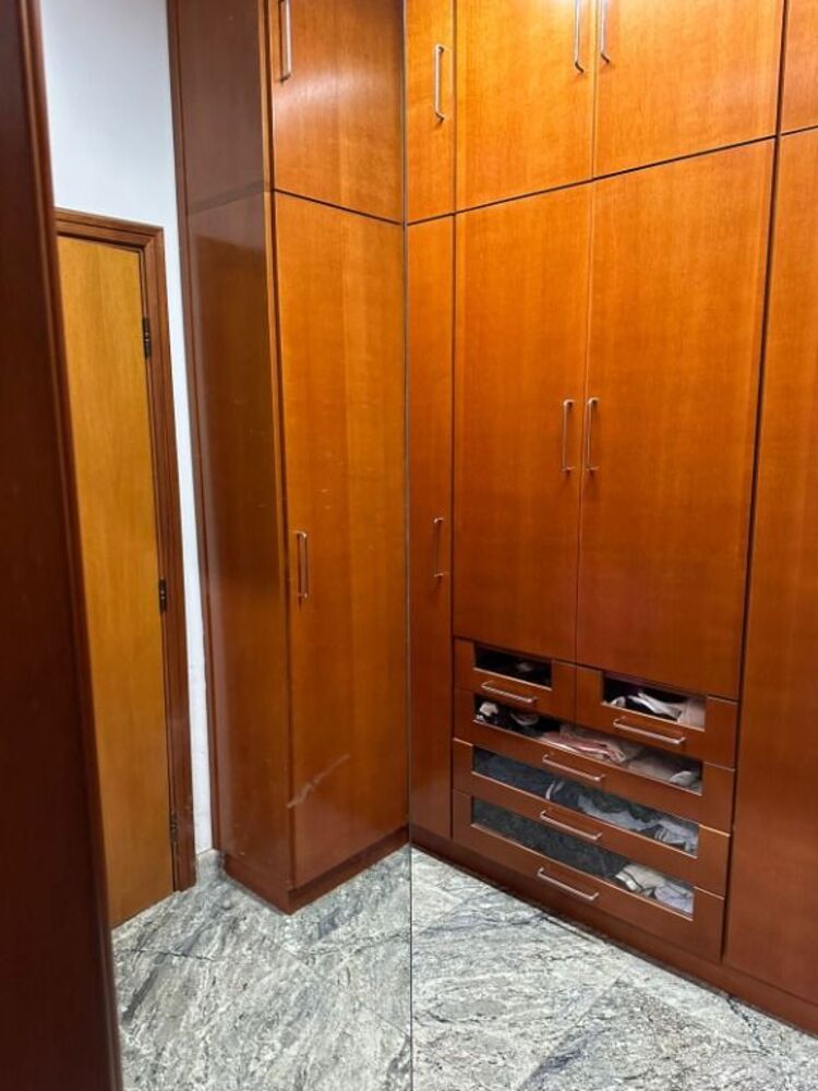 Casa à venda com 5 quartos, 421m² - Foto 11