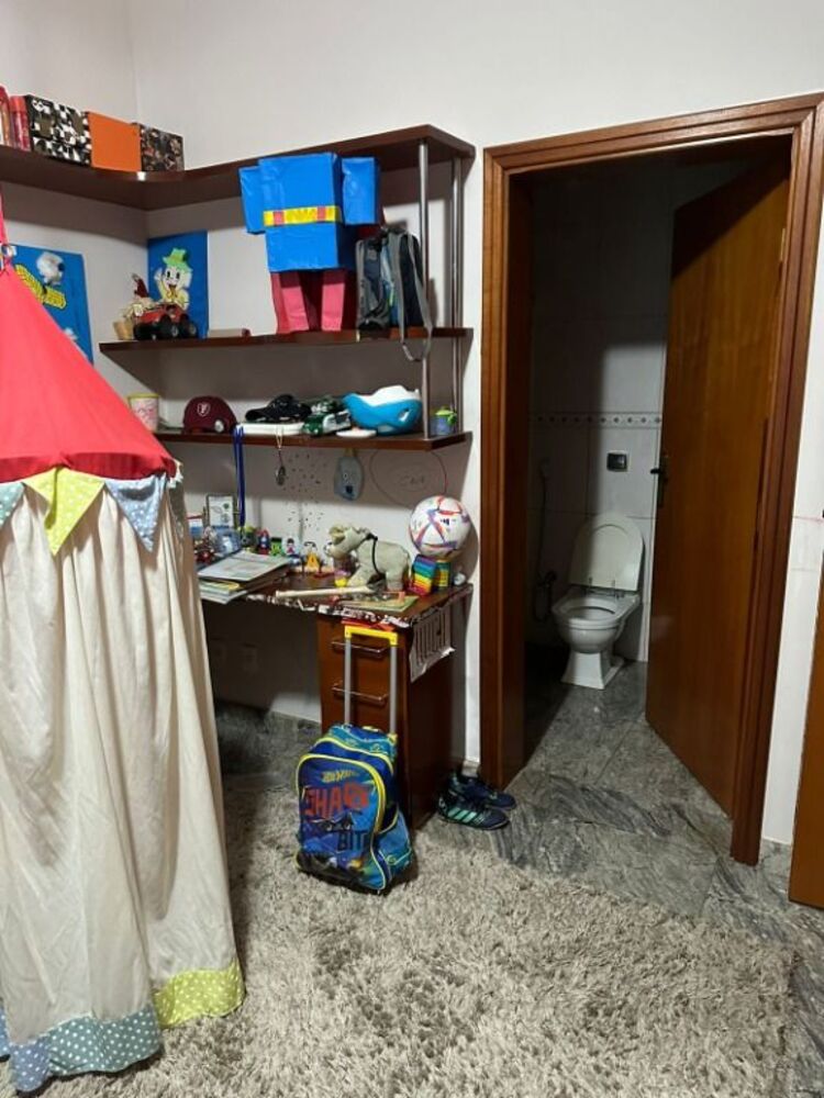 Casa à venda com 5 quartos, 421m² - Foto 5
