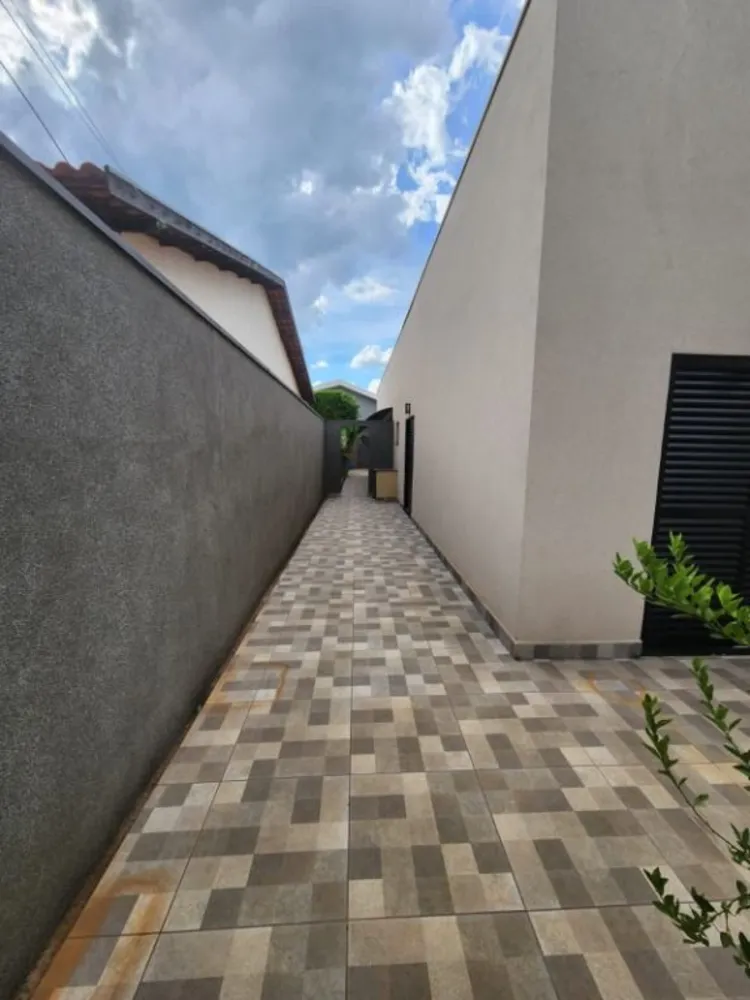 Casa, 3 quartos, 264 m² - Foto 1
