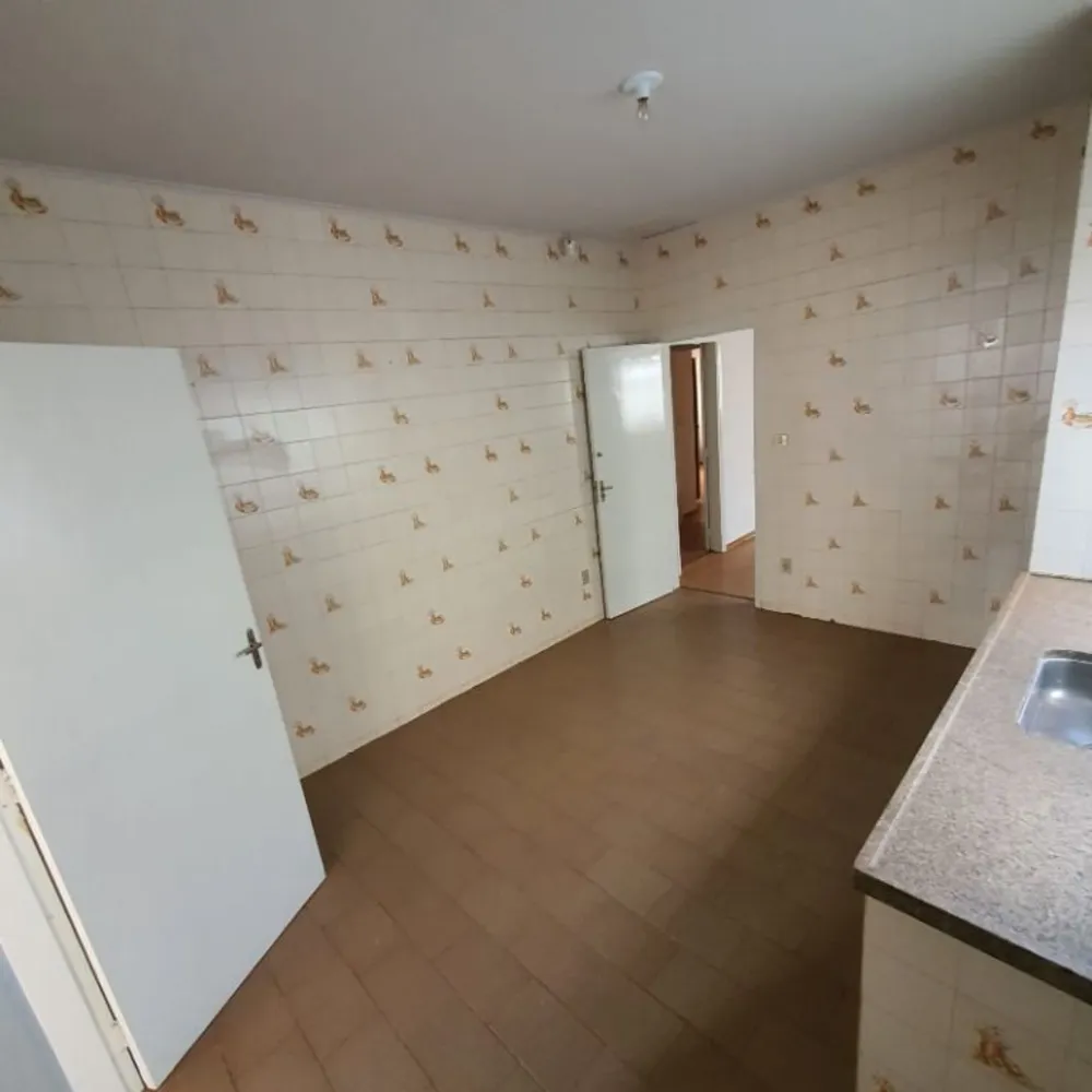 Casa, 3 quartos, 200 m² - Foto 3