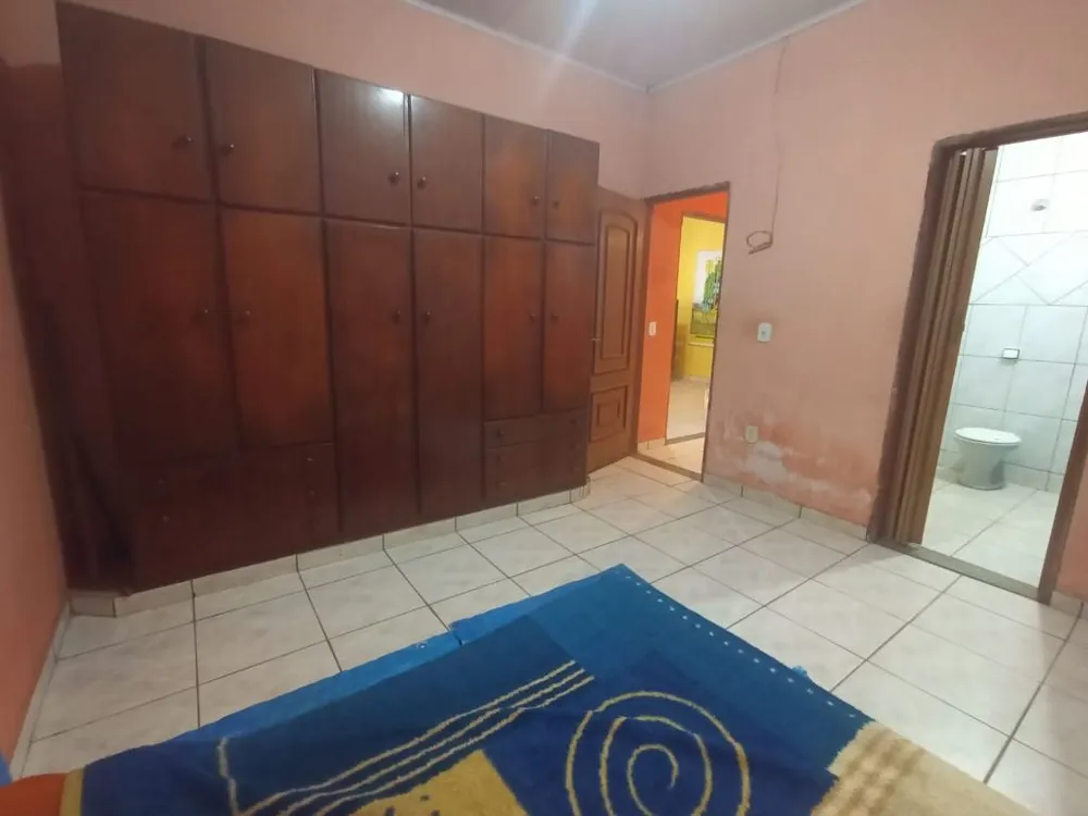 Chácara, 3 quartos, 2440 m² - Foto 4