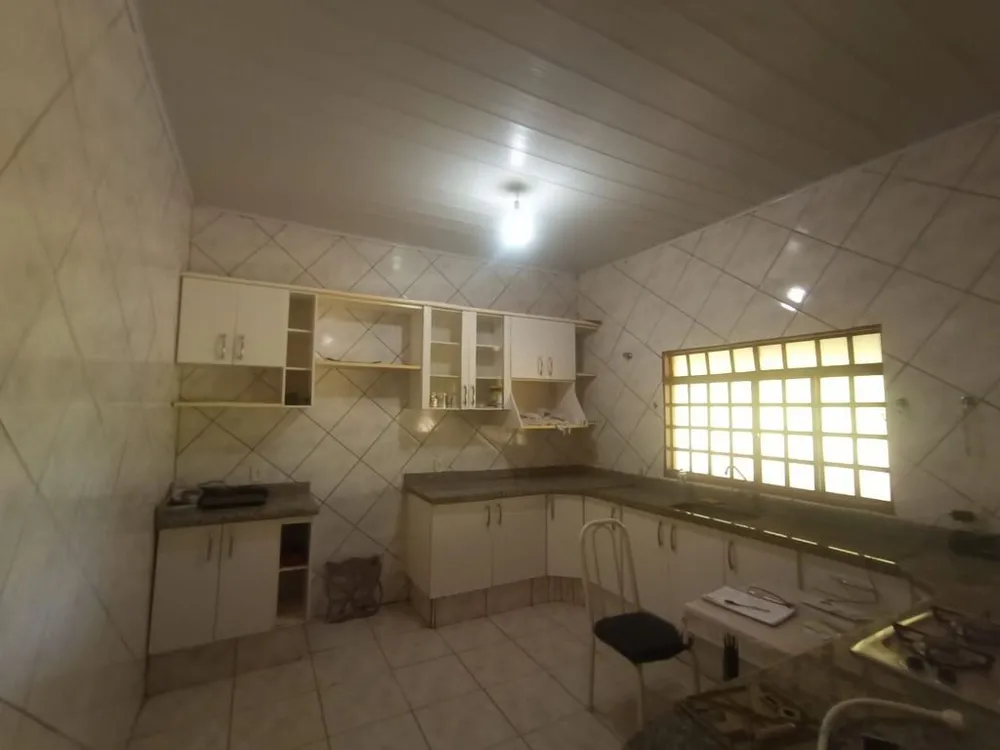 Chácara, 3 quartos, 2440 m² - Foto 6