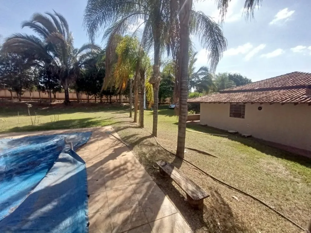 Chácara, 3 quartos, 2440 m² - Foto 8