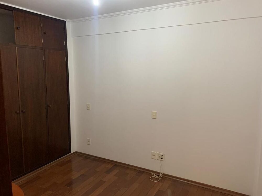 Apartamento à venda com 2 quartos, 84m² - Foto 3