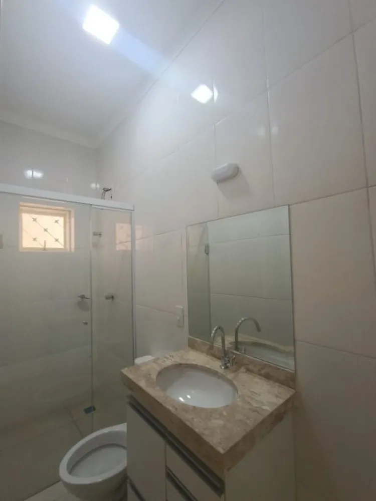 Casa, 4 quartos, 230 m² - Foto 2