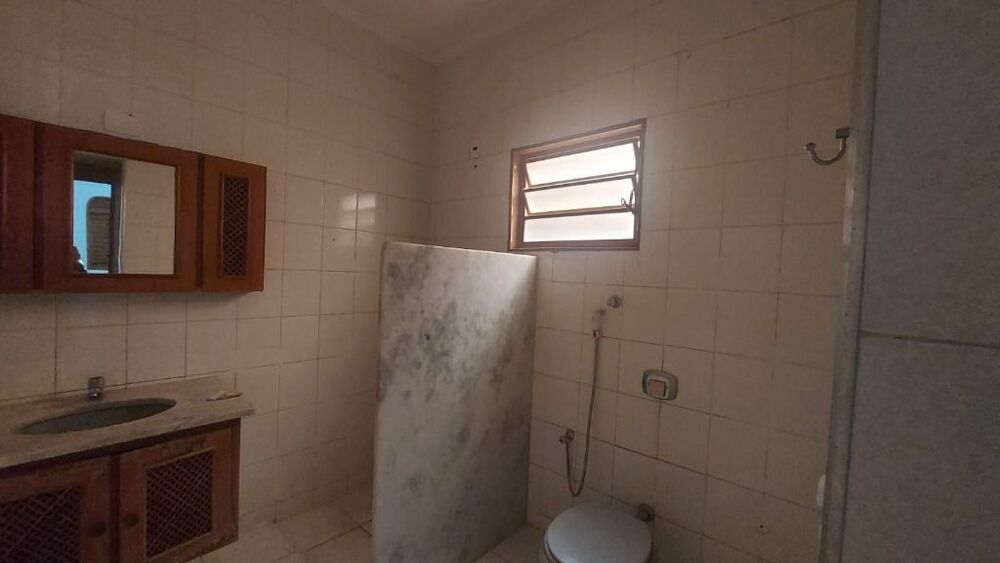 Casa à venda com 3 quartos, 223m² - Foto 7