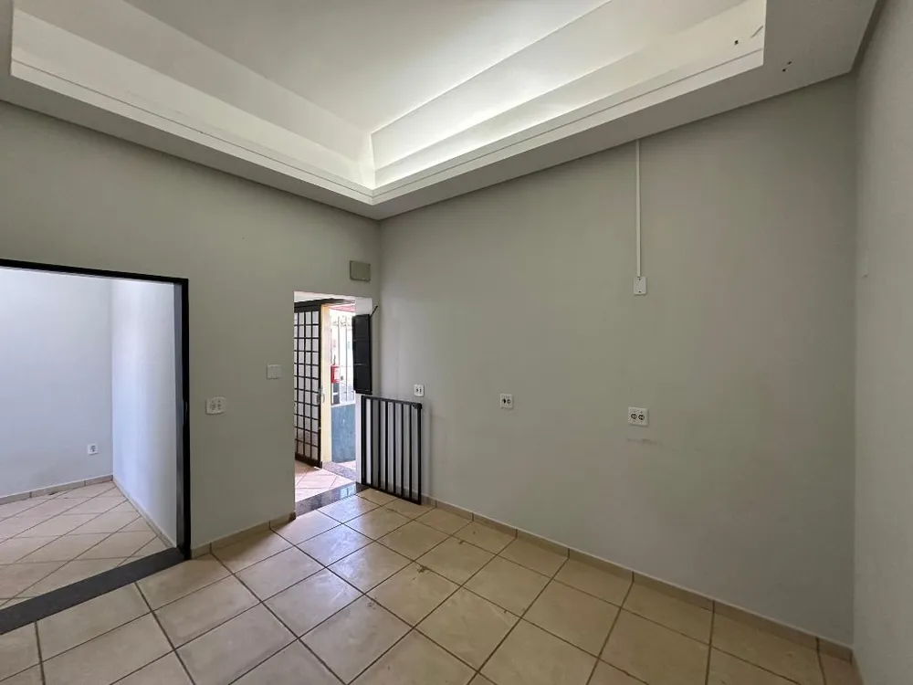 Loja-Salão, 180 m² - Foto 1