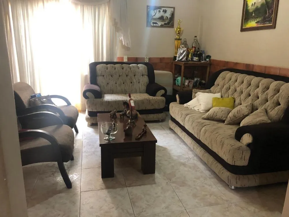 Casa, 3 quartos, 360 m² - Foto 1