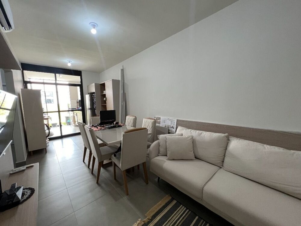 Casa de Condomínio à venda com 3 quartos, 120m² - Foto 2