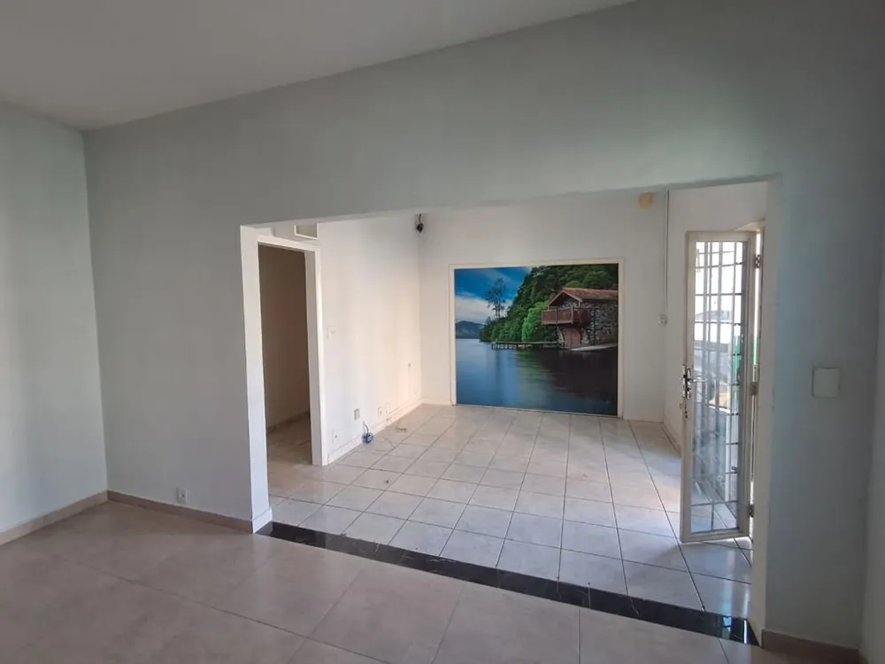 Casa, 7 quartos, 180 m² - Foto 1