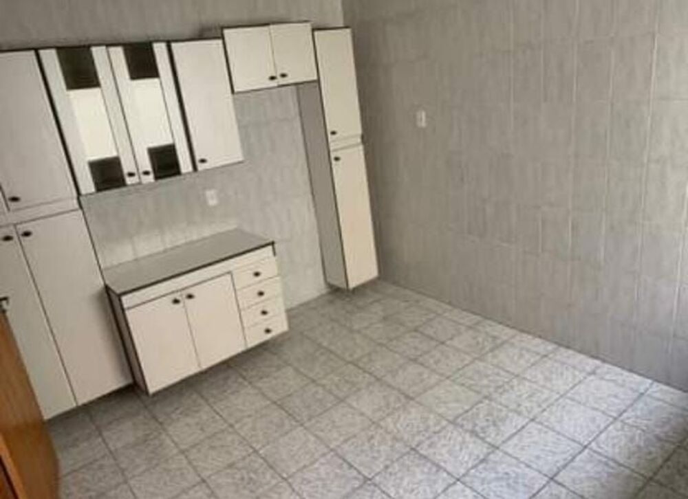 Apartamento à venda com 2 quartos, 80m² - Foto 3