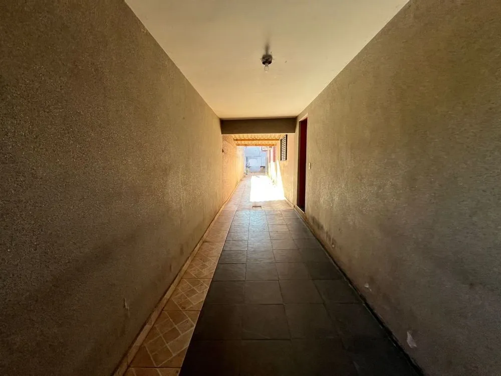 Casa, 5 quartos, 200 m² - Foto 1