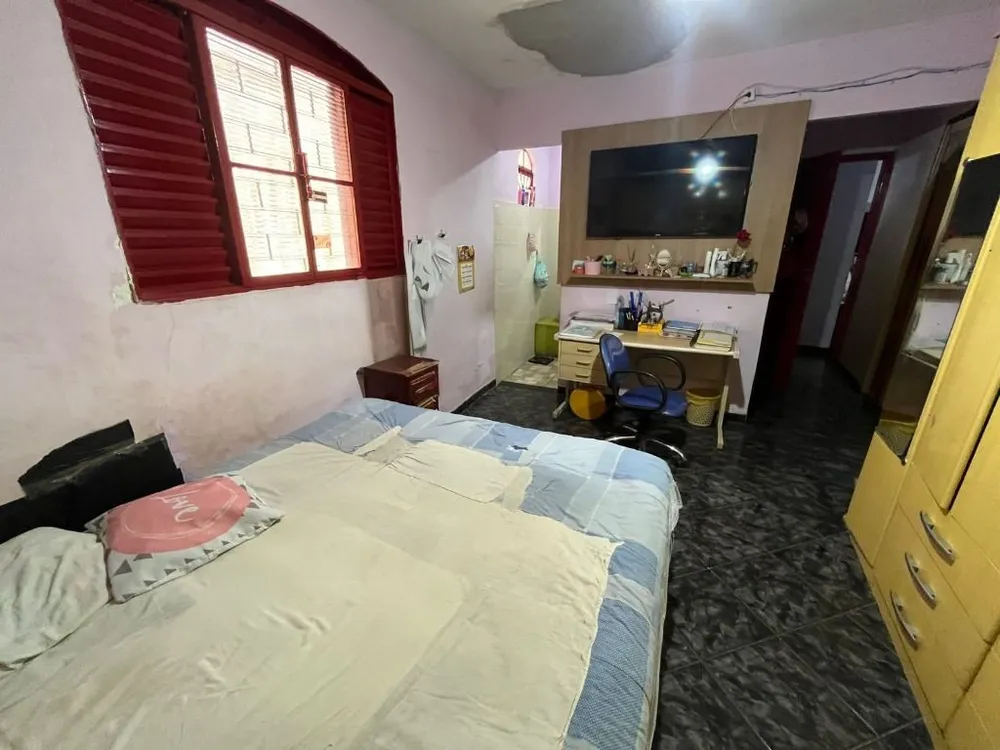 Casa, 5 quartos, 200 m² - Foto 9