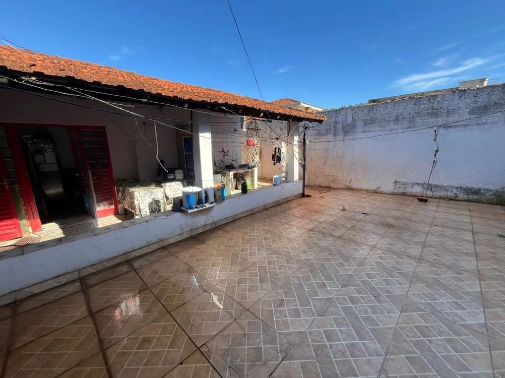 Casa, 5 quartos, 200 m² - Foto 3
