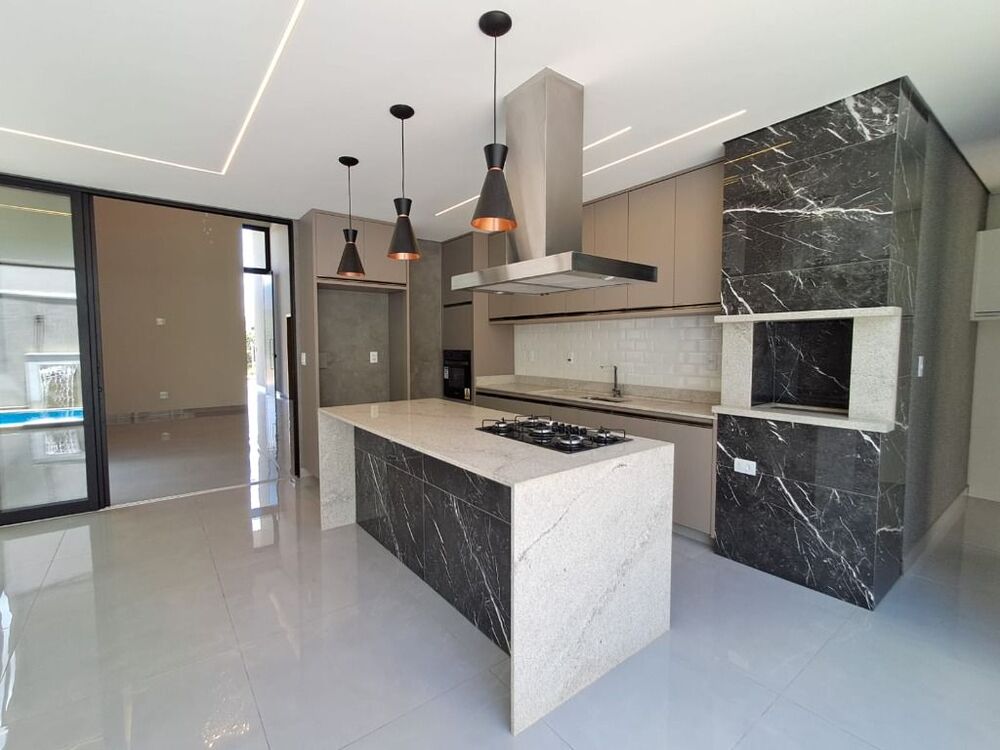 Casa de Condomínio à venda com 3 quartos, 180m² - Foto 1