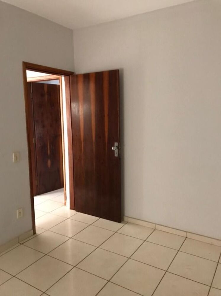Apartamento à venda com 2 quartos, 82m² - Foto 1